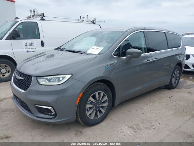 2C4RC1L7XNR121077 Chrysler Pacifica Hybrid Touring L