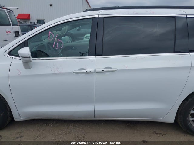 Chrysler Pacifica Touring L 2022 2C4RC1BG0NR233808 Image 14