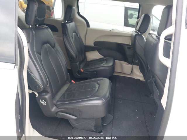 Chrysler Pacifica Touring L 2022 2C4RC1BG0NR233808 Image 8