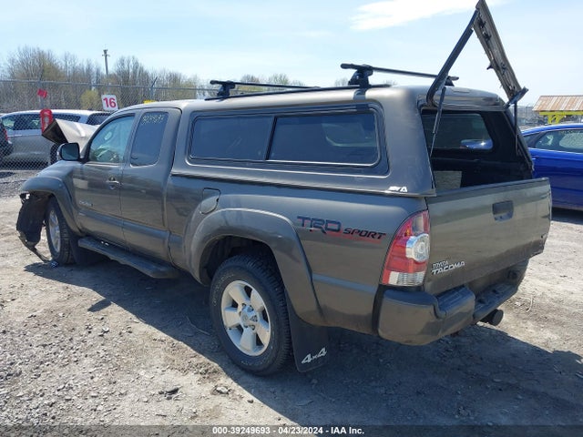 Toyota Tacoma Base V6 2015 5TFUU4EN9FX129341 Image 3