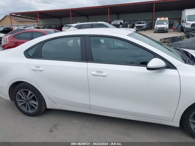 3KPF24AD1PE620922 KIA Forte Lxs