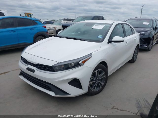 3KPF24AD1PE620922 KIA Forte Lxs