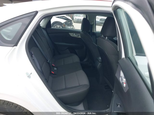 3KPF24AD1PE620922 KIA Forte Lxs
