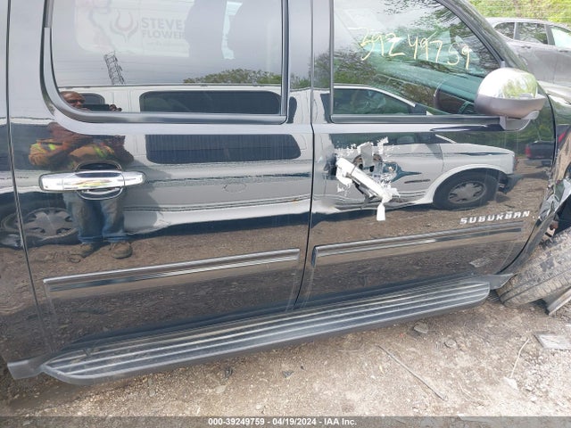 Chevrolet Suburban 1500 Ls 2014 1GNSKHE79ER219198 Image 13