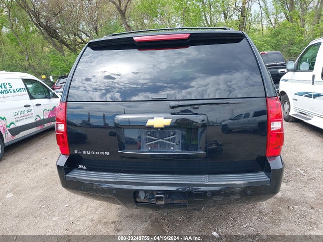 Chevrolet Suburban 1500 Ls 2014 1GNSKHE79ER219198 Image 16