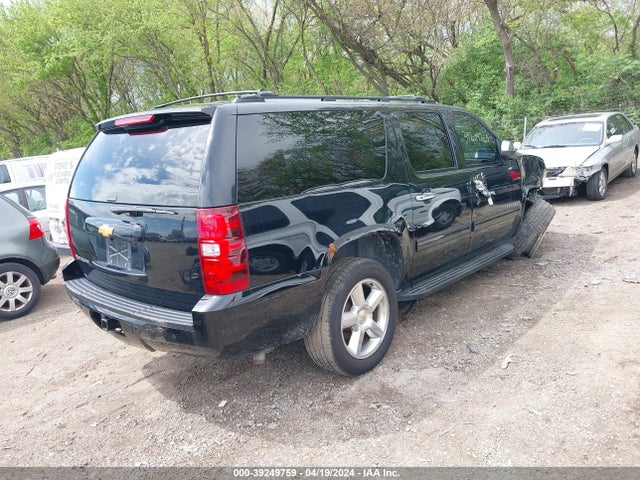 Chevrolet Suburban 1500 Ls 2014 1GNSKHE79ER219198 Image 4