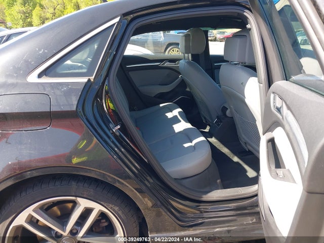Audi A3 45 Premium 2019 WAUJEGFF0K1017272 Image 8