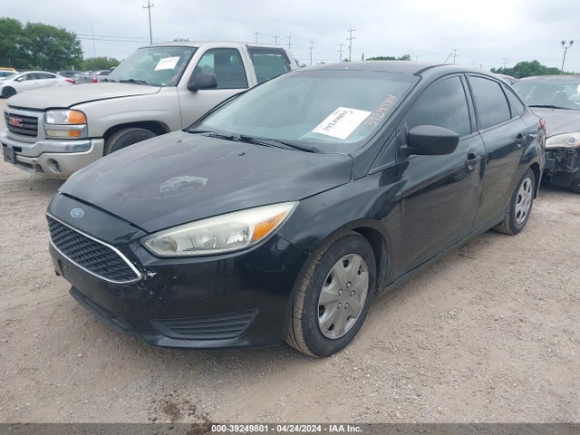 Ford FOCUS S 2015 1FADP3E20FL230465 Image 2