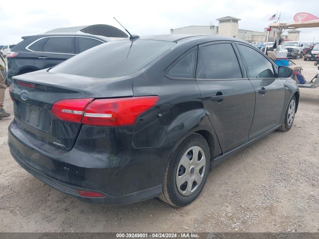 Ford FOCUS S 2015 1FADP3E20FL230465 Image 4