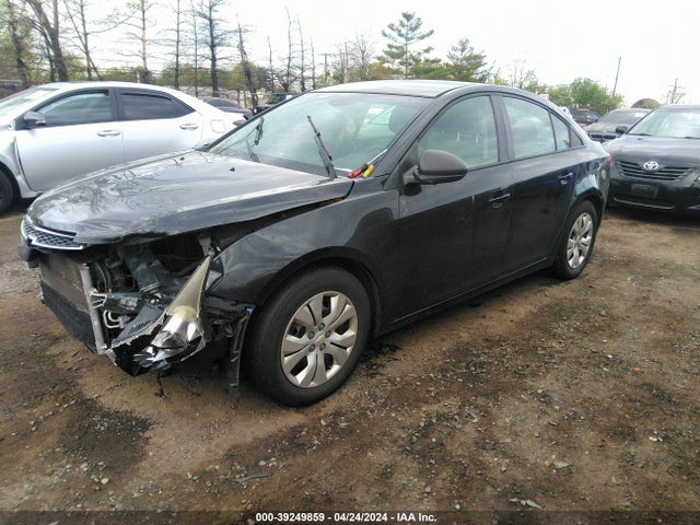 Chevrolet Cruze Ls Auto 2014 1G1PA5SG2E7144224 Image 2