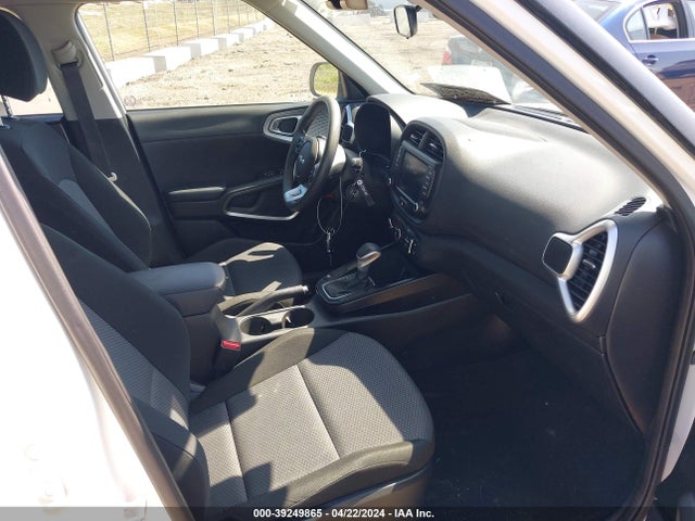 KIA SOUL LX 2022 KNDJ23AU4N7168224 Image 5