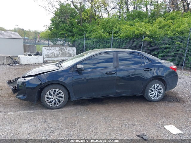 Toyota COROLLA LE 2019 2T1BURHE6KC197380 Image 14