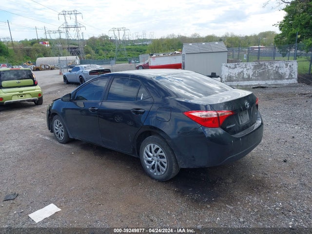 Toyota COROLLA LE 2019 2T1BURHE6KC197380 Image 3