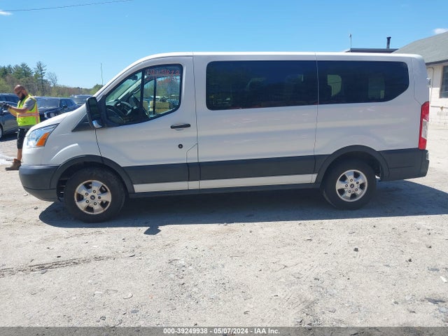 Ford Transit-150 Xlt 2019 1FMZK1ZM7KKB27540 Image 15