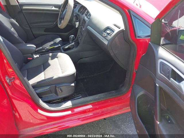 3VW2A7AU8FM032200 Volkswagen Golf Tdi Se 4-door