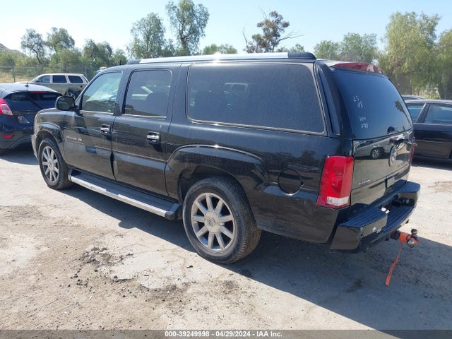 2005 CADILLAC ESCALADE ESV 3GYFK66N15G172769 Photo 2