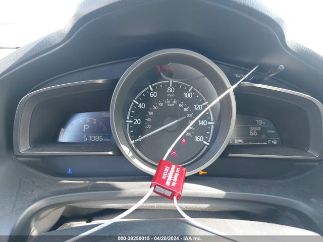 Mazda Mazda3 Touring 2018 3MZBN1L3XJM197602 Image 7