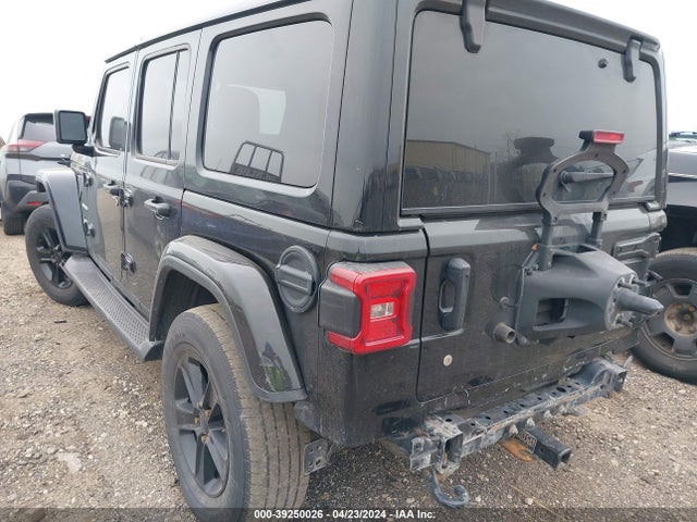1C4HJXEG5JW247401 Jeep Wrangler Unlimited Sahara 4x4