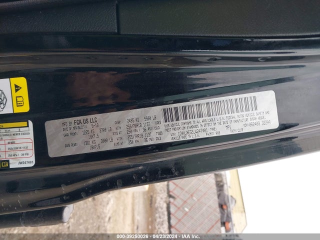 1C4HJXEG5JW247401 Jeep Wrangler Unlimited Sahara 4x4