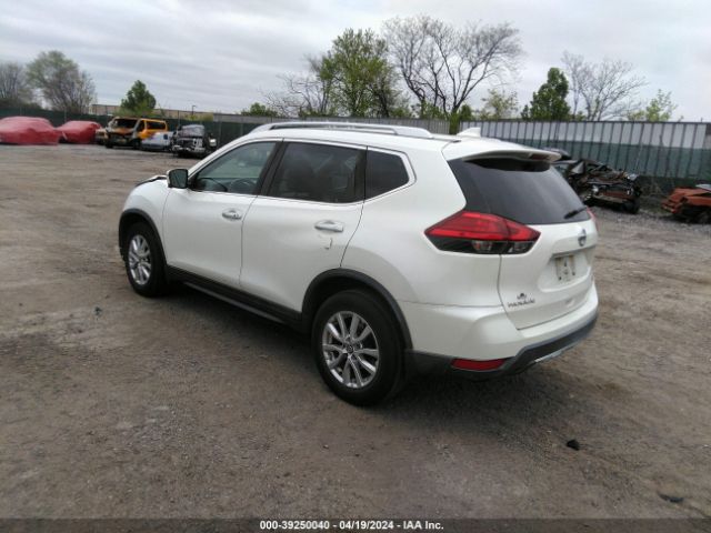KNMAT2MV2HP539543 Nissan ROGUE SV