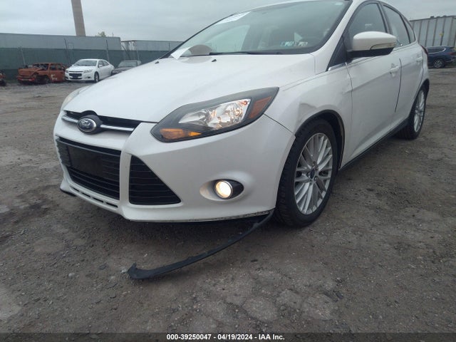 Ford Focus Titanium 2014 1FADP3N25EL353144 Image 13