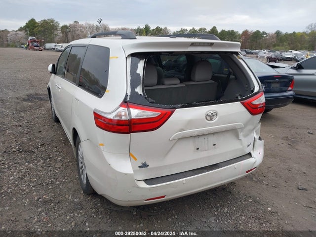 Toyota Sienna Xle 8 Passenger 2015 5TDYK3DC5FS652718 Image 6