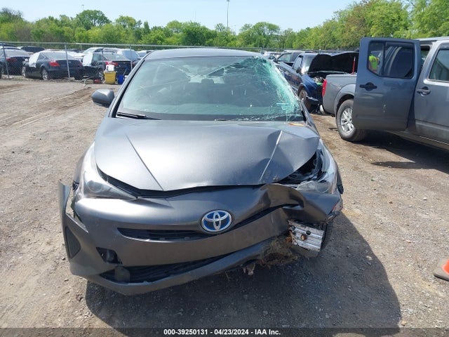 Toyota Prius Two 2016 JTDKBRFU4G3004515 Image 13