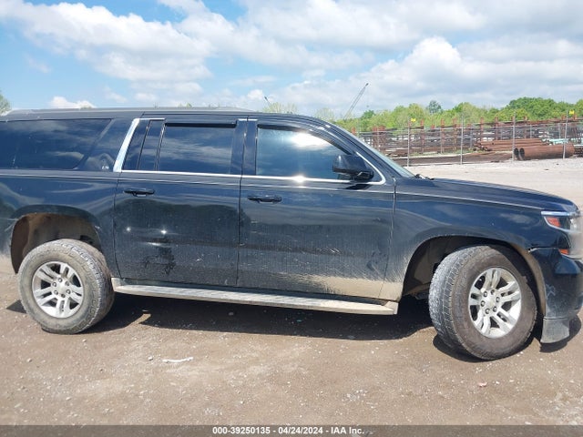 Chevrolet Suburban Ls 2016 1GNSKGEC2GR388327 Image 13