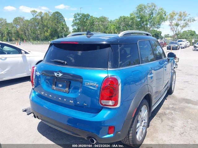 2018 MINI COUNTRYMAN WMZYT3C35J3E00348 Photo 3