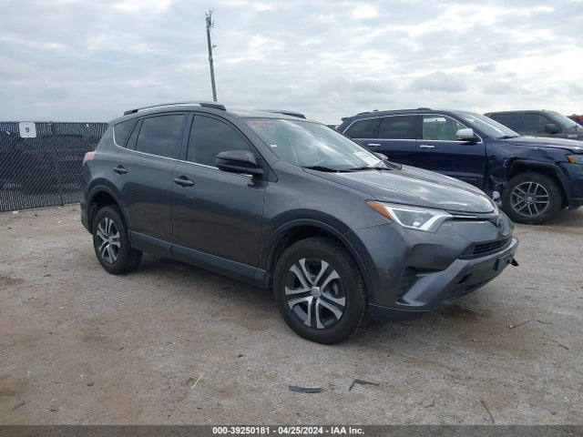 Toyota RAV4 LE 2017 JTMZFREV6HJ702215 main image