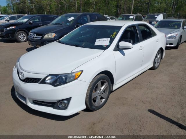 4T1BF1FK5EU378140 Toyota CAMRY SE