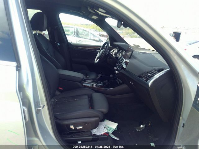 5UXTR9C54KLE20040 BMW X3 Xdrive30i