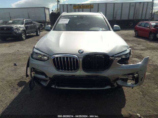 5UXTR9C54KLE20040 BMW X3 Xdrive30i