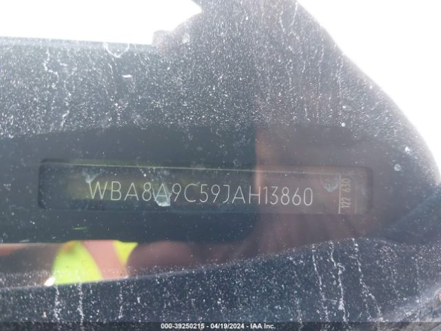 2018 BMW 320I WBA8A9C59JAH13860 Photo 8