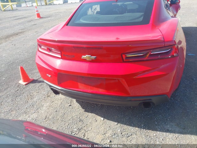 Chevrolet Camaro 1lt 2017 1G1FB1RS2H0205919 Image 16