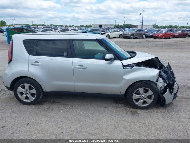 KIA Soul 2017 KNDJN2A23H7490194 Image 13
