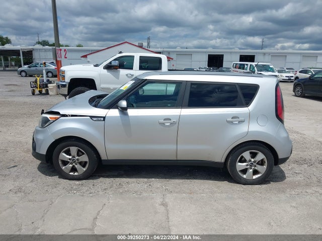 KIA Soul 2017 KNDJN2A23H7490194 Image 14