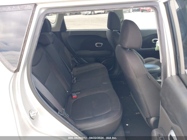 KIA Soul 2017 KNDJN2A23H7490194 Image 8