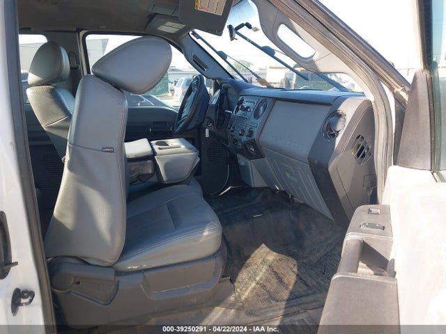 Ford F-250 Xl 2014 1FT7X2B66EEA98520 Image 5