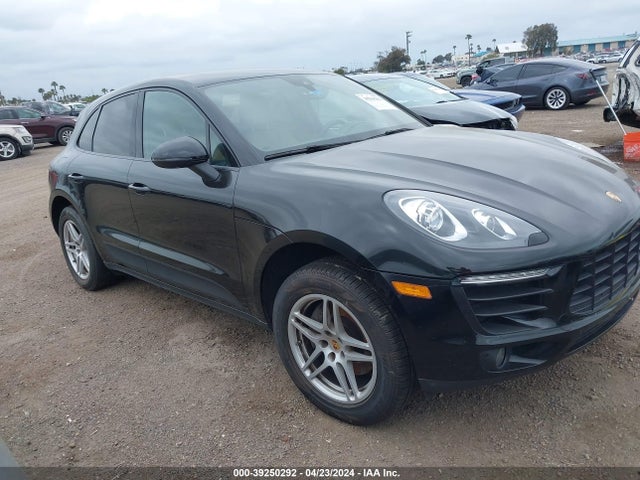 Porsche Macan 2017 WP1AA2A56HLB09319 Image 13