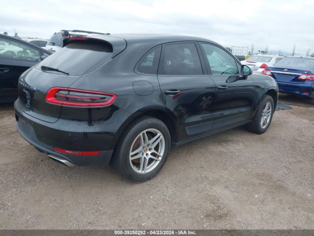 2017 PORSCHE MACAN WP1AA2A56HLB09319 Photo 3