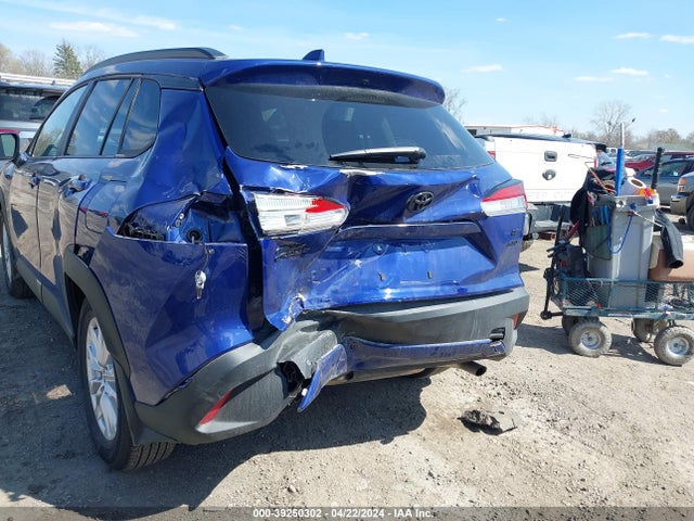 Toyota Corolla Cross Le 2022 7MUCAABG0NV017501 Image 16