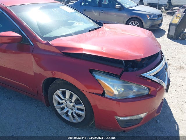 Nissan Altima 2.5 S 2015 1N4AL3AP9FC259429 Image 13