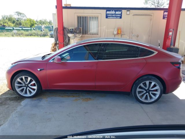 5YJ3E1EB3KF389817 Tesla Model 3 Long Range/performance