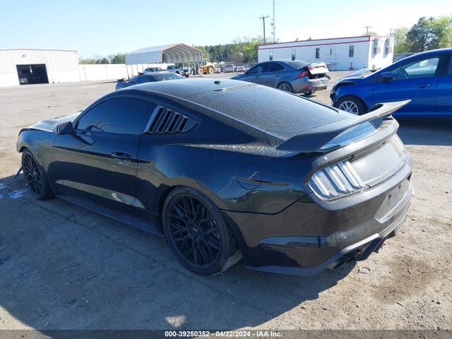 Ford Mustang Ecoboost Premium Fastback 2020 1FA6P8TH4L5123710 Image 3