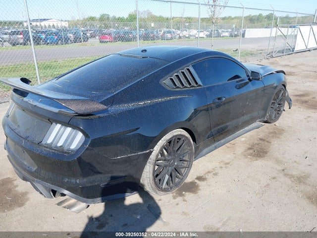 Ford Mustang Ecoboost Premium Fastback 2020 1FA6P8TH4L5123710 Image 4