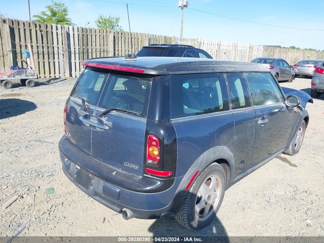 2010 MINI COOPER CLUBMAN WMWML3C52ATX37196 Photo 3