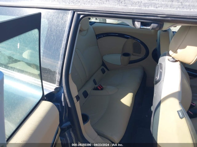 2010 MINI COOPER CLUBMAN WMWML3C52ATX37196 Photo 7