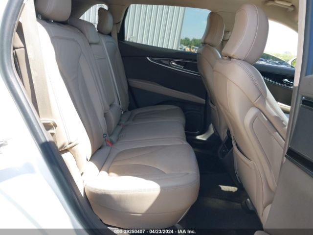 2LMPJ6J92MBL19173 Lincoln Nautilus Standard