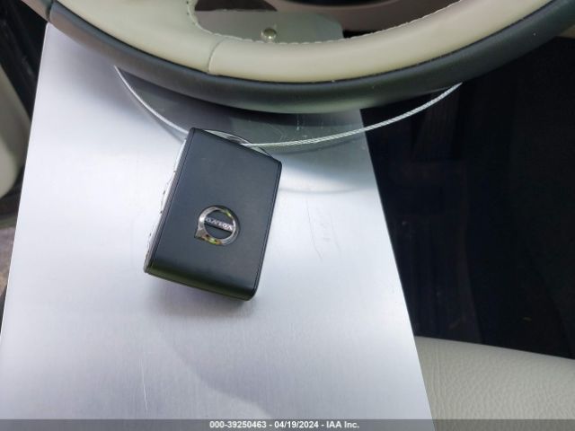 YV4L12RK7N1952518 Volvo Xc60 B5 Momentum